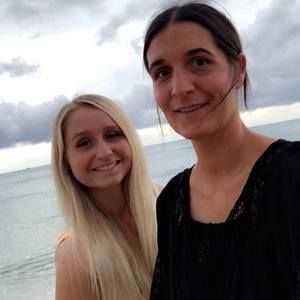 Meet your Posher, Ashlynn